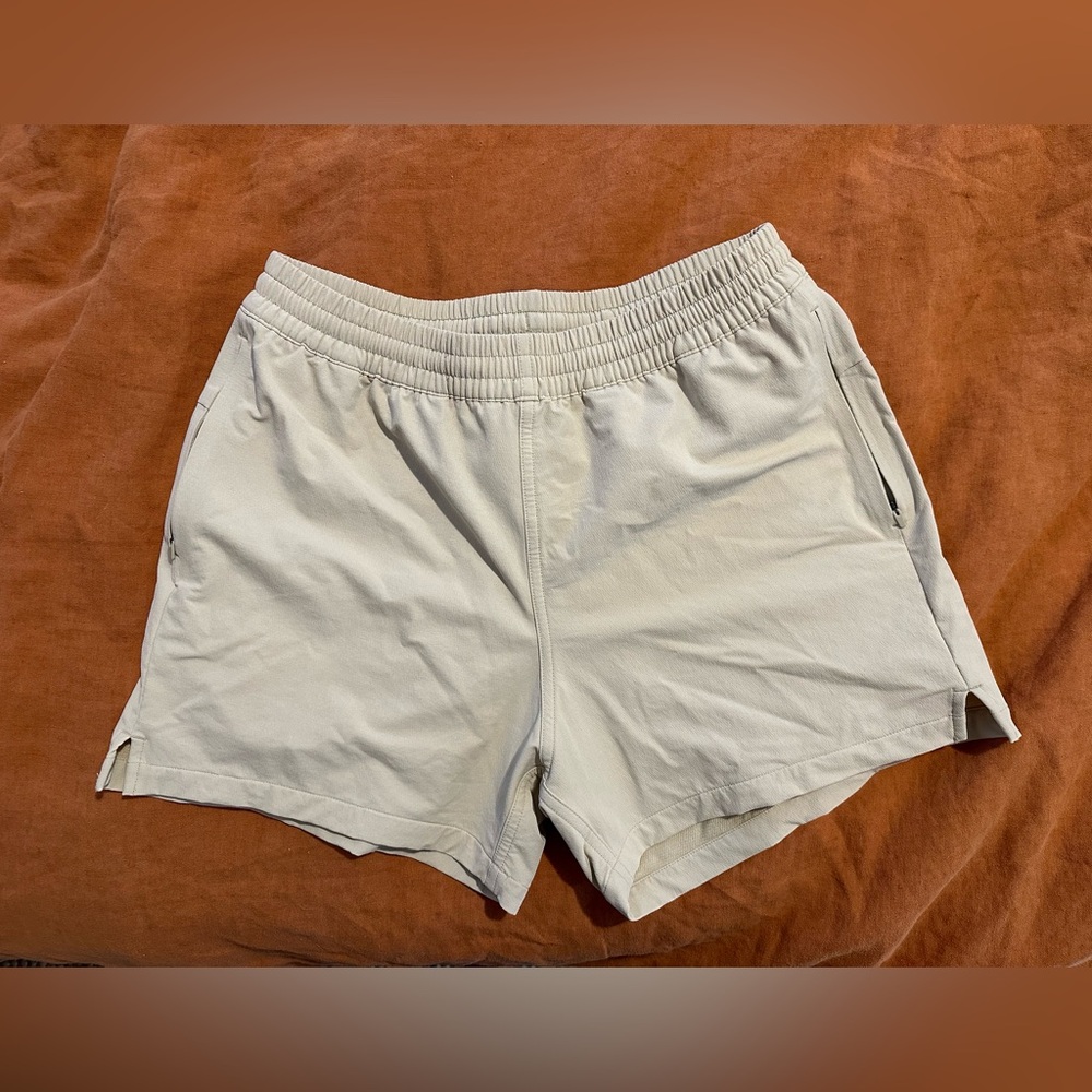Outdoor Voices shorts Size S Cream Like New